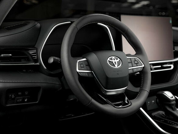 2026 Toyota Highlander IV (XU70), белый - вид 11