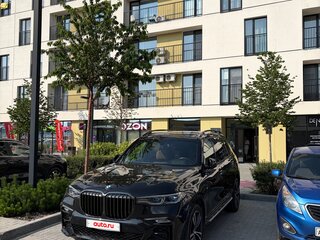 2020 BMW X7 30d I (G07), чёрный, 6400000 рублей, вид 3