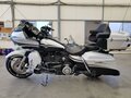 2012 Harley-Davidson CVO Road Glide, белый - вид 1