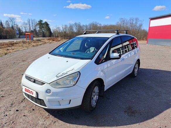 2009 Ford S-MAX I, белый