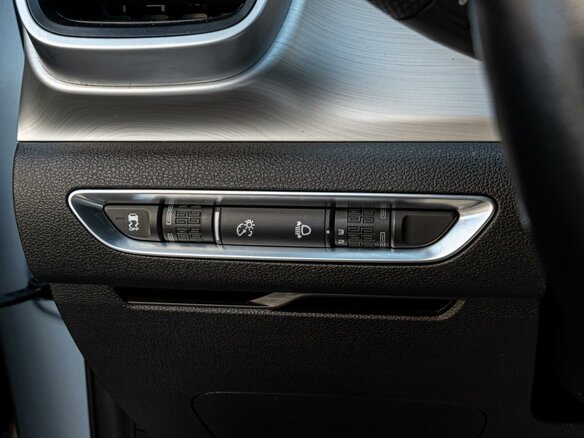 2022 Geely Coolray I, серый, 1620000 рублей - вид 19