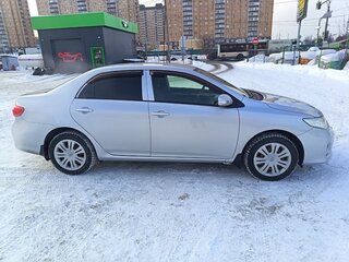 2012 Toyota Corolla X (E140, E150) Рестайлинг, серебристый, 980000 рублей, вид 2