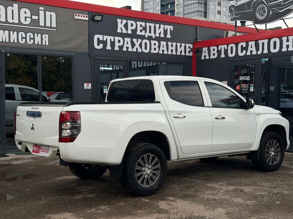 2021 Mitsubishi L200 V Рестайлинг, белый, 2350000 рублей - вид 13