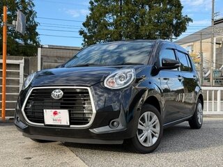 2022 Toyota Passo III Рестайлинг, чёрный, 684911 рублей, вид 1