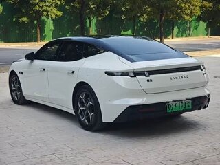 2025 Lynk & Co 10 18.4 kWh, белый, 3907033 рублей, вид 4
