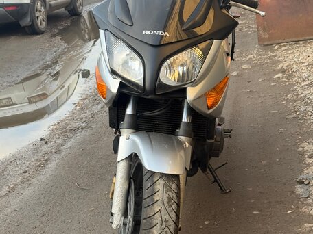 2004 Honda CBF 600, серебристый, 460000 рублей, вид 2