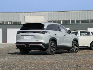 2026 BYD Sea Lion 07, серый, 4040000 рублей, вид 4