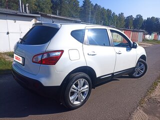 2013 Nissan Qashqai I Рестайлинг, белый, 1200000 рублей, вид 4