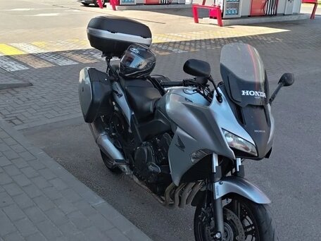 2011 Honda CBF 1000, серебристый, 580000 рублей, вид 1