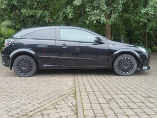 2008 Opel Astra GTC H Рестайлинг, чёрный, 330000 рублей, вид 4