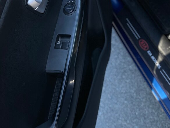 2013 Kia Rio III, синий, 635000 рублей - вид 13