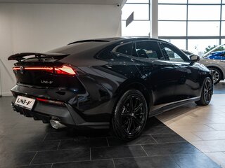2024 Changan UNI-V I, чёрный, 3329900 рублей, вид 5