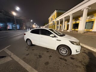 2014 Kia Rio III, белый, 500000 рублей, вид 5
