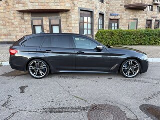 2020 BMW 5 серии M550d xDrive VII (G30/G31/G38), серый, 5250000 рублей, вид 4