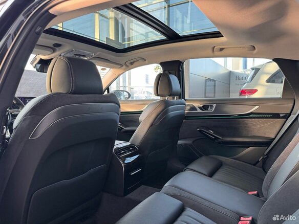 2024 Hongqi H9 I Рестайлинг, чёрный, 6410000 рублей - вид 20