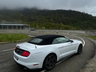 2018 Ford Mustang VI Рестайлинг, белый, 3300000 рублей, вид 4