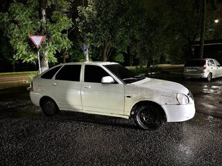 2009 Lada (ВАЗ) Priora I, белый, 130000 рублей, вид 4