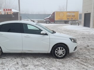 2021 Lada (ВАЗ) Vesta I, белый, 1150000 рублей, вид 2