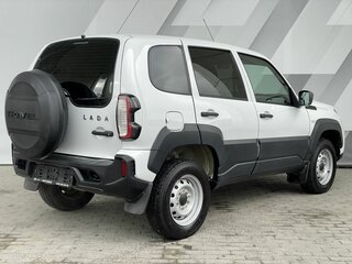 2024 Lada (ВАЗ) Niva Travel I, белый, 1013000 рублей, вид 5