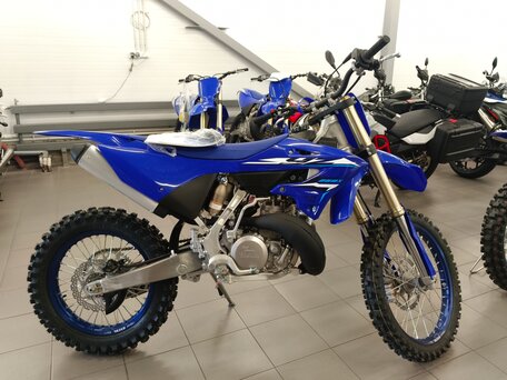 2026 Yamaha YZ250, синий, 940000 рублей, вид 2