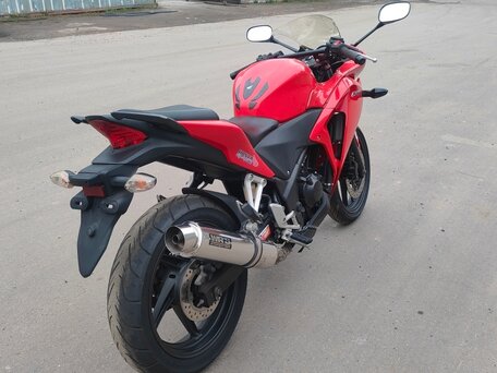 2014 Honda CBR 250R, красный, 349000 рублей, вид 3