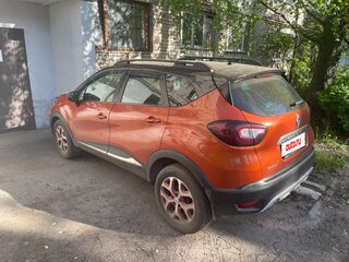 2016 Renault Kaptur I, оранжевый, 1080000 рублей, вид 2