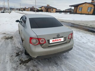 2007 Volkswagen Jetta V, серебристый, 285000 рублей, вид 3