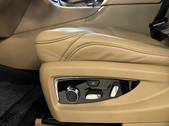 2017 Cadillac Escalade IV, чёрный, 4990000 рублей - вид 26