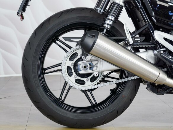 2026 Triumph Speed Twin, белый, 1699000 рублей - вид 8