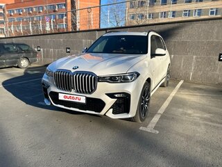 2020 BMW X7 40i I (G07), белый, 8200000 рублей, вид 2