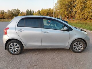 2007 Toyota Yaris Multimode II, серебристый, 520000 рублей, вид 4