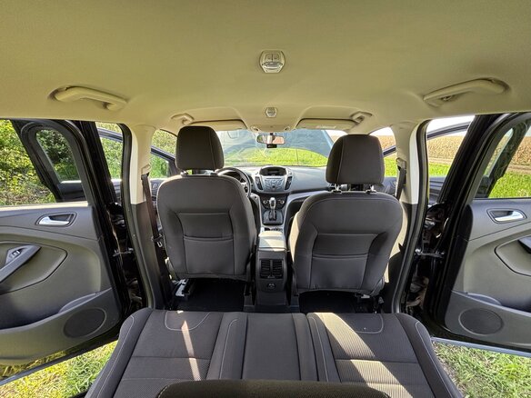 2014 Ford Kuga II, чёрный, 1750000 рублей - вид 7