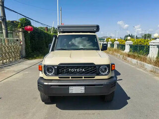 2023 Toyota Land Cruiser 79 70 Series Рестайлинг 2, бежевый, 8200000 рублей, вид 2