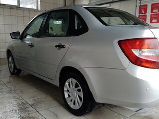 2018 Lada (ВАЗ) Granta I, серебристый, 700000 рублей, вид 5