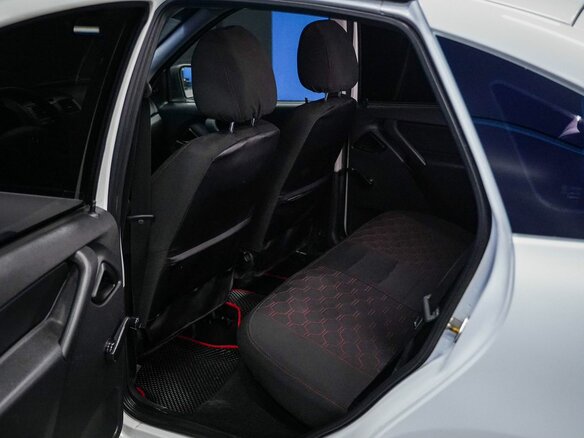 2019 Lada (ВАЗ) Granta I Рестайлинг, белый, 485000 рублей - вид 13