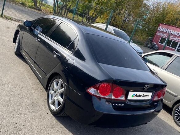 2007 Honda Civic VIII, чёрный - вид 8