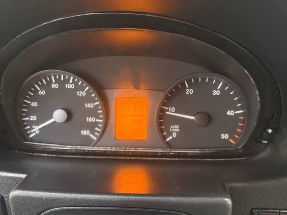 2009 Mercedes-Benz Sprinter, голубой, 1400000 рублей - вид 8
