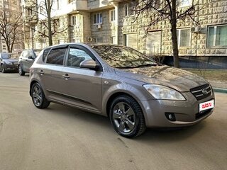 2009 Kia Ceed I, бежевый, 590000 рублей, вид 3