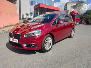 2017 BMW 2 серии Gran Tourer Gran Tourer 218i F46, красный, 1450000 рублей, вид 3