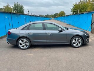 2021 Audi A4 45 TFSI V (B9) Рестайлинг, серый, 4800000 рублей, вид 4