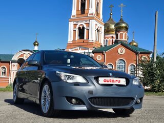 2005 BMW 5 серии 530i V (E60/E61), серый, 1000000 рублей, вид 3