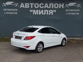 2016 Hyundai Solaris I Рестайлинг, белый, 830000 рублей, вид 5