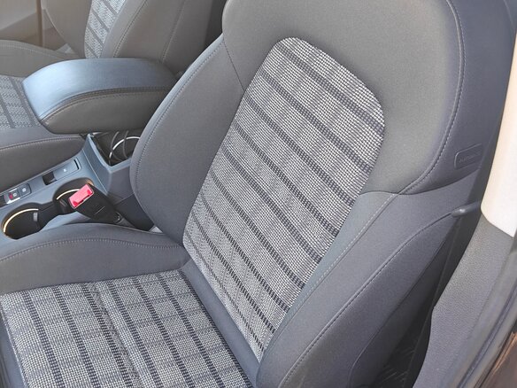 2016 Audi Q3 I (8U) Рестайлинг, чёрный, 1700000 рублей - вид 22