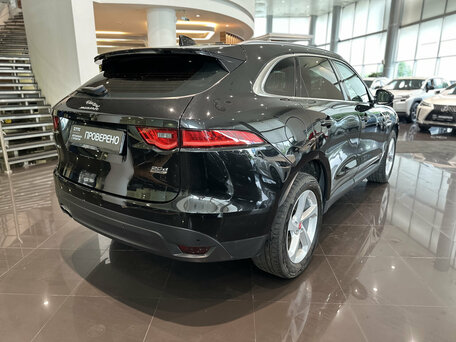 2019 Jaguar F-Pace I, чёрный, 2599000 рублей, вид 5