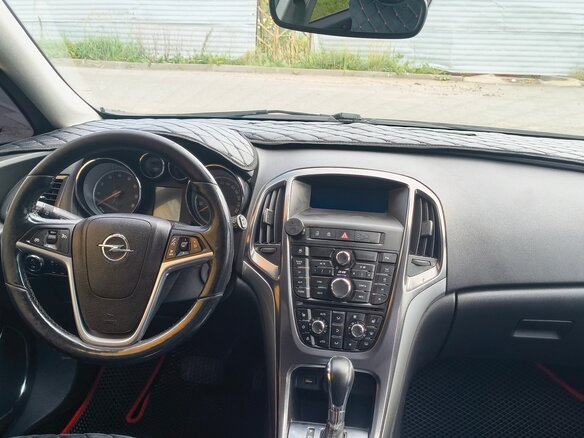 2011 Opel Astra J, чёрный - вид 8