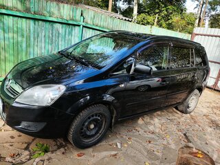 2012 Opel Zafira B Рестайлинг, чёрный, 615000 рублей, вид 3