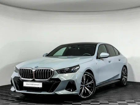 BMW 5 серии VIII (G60/G61/G68)