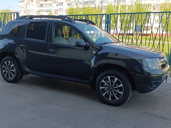 2017 Renault Duster I Рестайлинг, чёрный, 1050000 рублей - вид 2