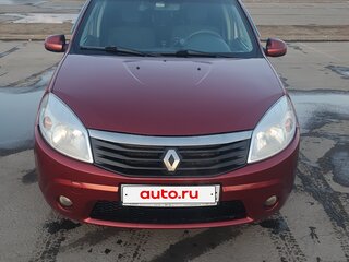2014 Renault Sandero I, красный, 490000 рублей, вид 3