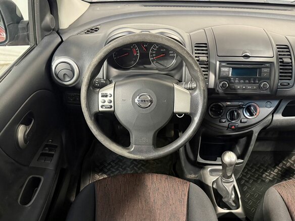 2010 Nissan Note I Рестайлинг, красный, 669800 рублей - вид 10